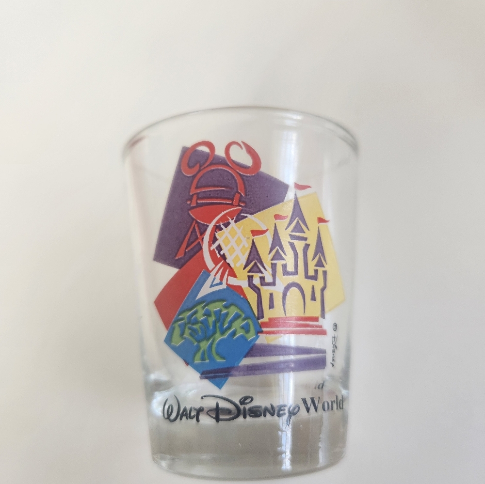 Walt Disney World  shot glass -VINTAGE - Picture 5 of 9